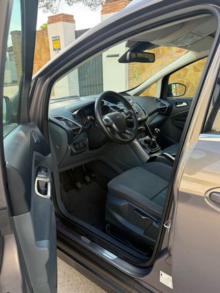 Ford Grand C-MAX 2013