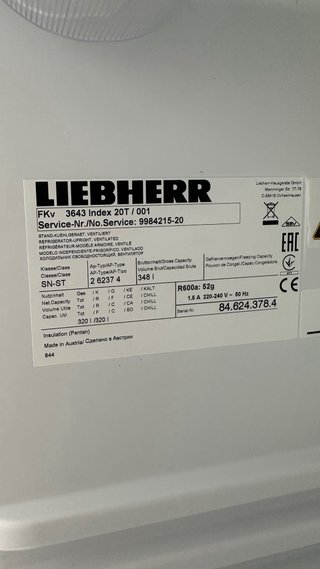 Nevera Expositora LIEBHERR FKv 3643