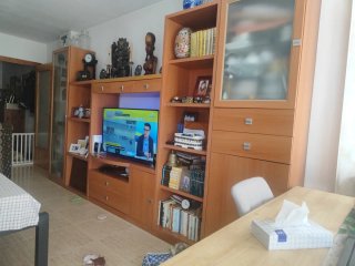 Mueble comedor madera 2 vitrinas