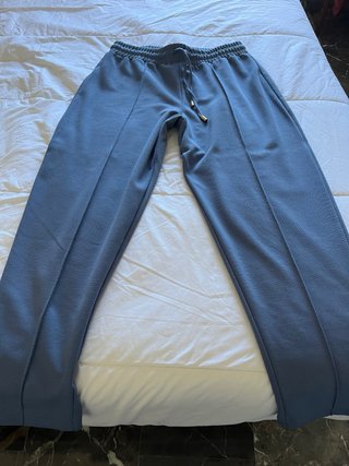Jersey Mango azul sin estrenar y pantalon compañer