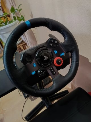 Playseat Cobra Simulador + Volante Logitech G29