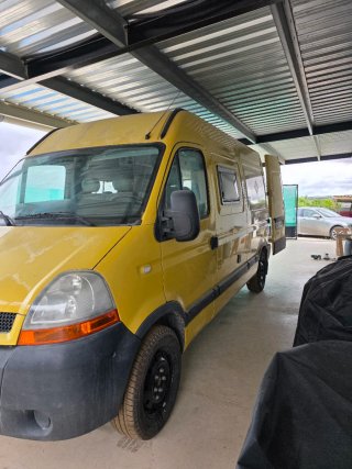 Camper furgoneta Renault Master 2005