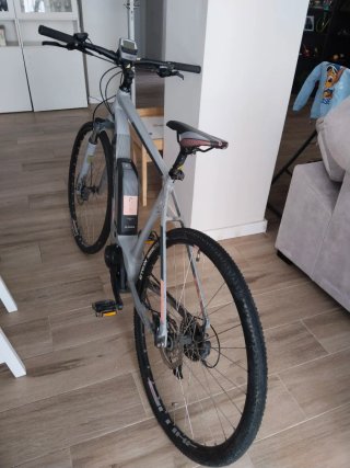 Bicicleta Cube Cross Hybrid One 500