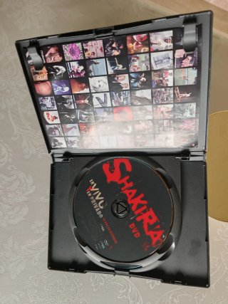 SHAKIRA EN VIVO Y EN PRIVADO (DVD + CD)