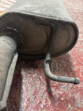 Tramo final escape Seat Ibiza Cordoba 6K2