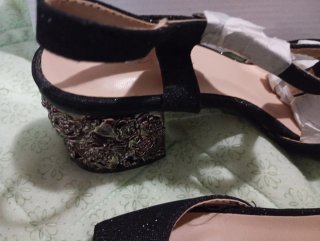 Zapatos de tacón Mulanka negros brillantes