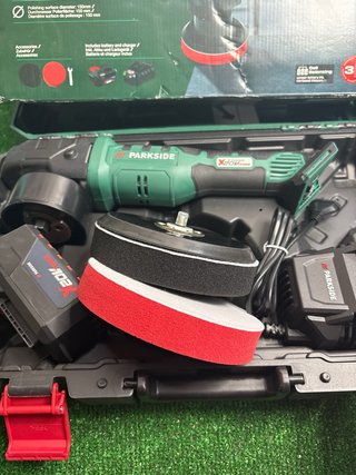 Pulidora Parkside 20V Inalámbrica Starter Set