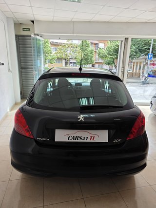 Peugeot 207 2009 Etiqueta C con 158.000Km!!