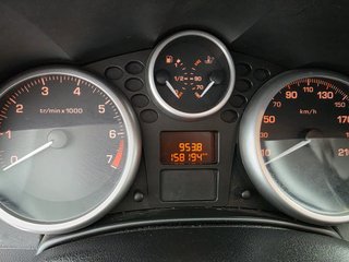 Peugeot 207 2009 Etiqueta C con 158.000Km!!