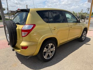 Toyota RAV4 2010
