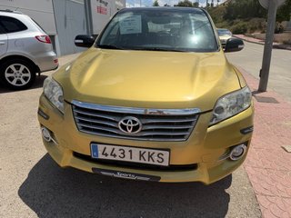 Toyota RAV4 2010