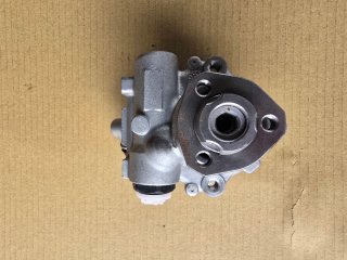 Bomba dirección asistida Renault Megane 1