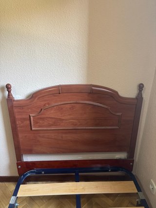 Cama Completa Somier y Cabecero Madera