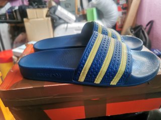 Chanclas Adidas Azul y Amarillo