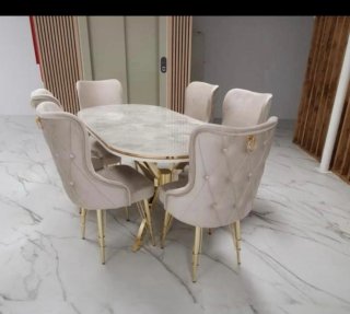 Mesa de comedor mármol y metal