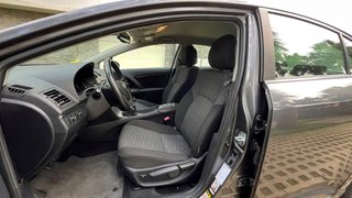 Toyota Avensis 2.0 D4D de 2011 con 120.000km