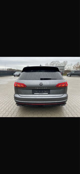 Volkswagen Touareg R line 2021