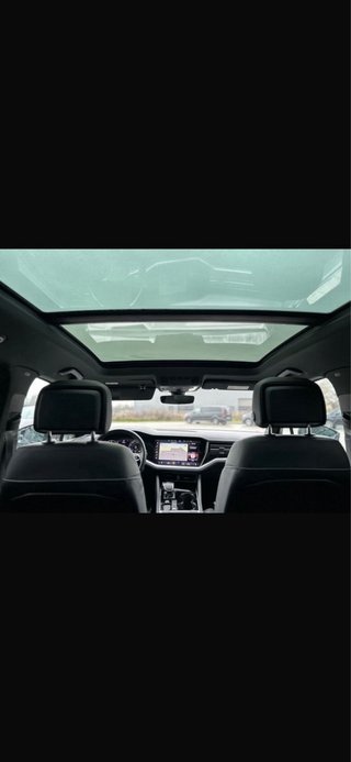 Volkswagen Touareg R line 2021