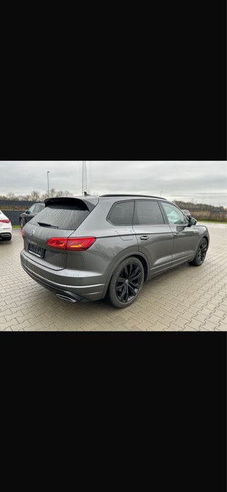 Volkswagen Touareg R line 2021