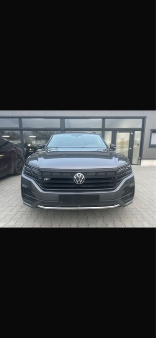 Volkswagen Touareg R line 2021