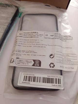 4 Fundas Silicona iPhone 14 Pro Max Nuevas