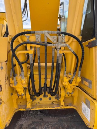 Excavadora Komatsu PC138US-10
