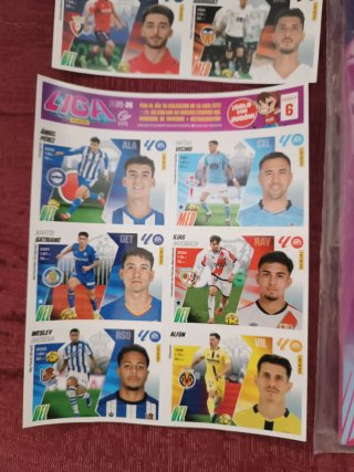 Álbum LIGA ESTE 2025-26 + mercado de invierno +40
