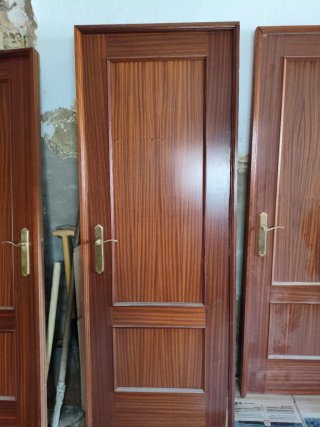 6 Puertas de madera maciza interior