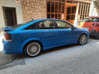 Opel Vectra 2004