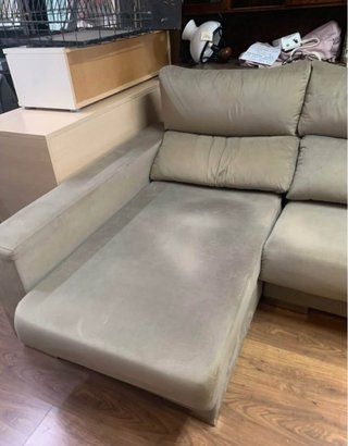 Sofá chaise longue gris tela
