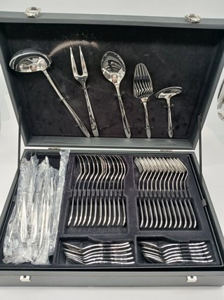 ARCOS Set di Posate da 113 Pezzi. Servizio Completo con 12 Pezzi da Tavola, Pranzo, Pesce, Servizio Caffè e Dessert