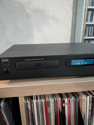 Reproductor CD NAD C 521 Negro