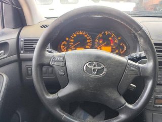 349114 8987171010 centralita motor toyota avensis