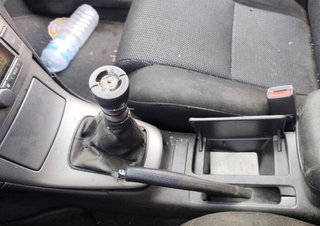 349114 8987171010 centralita motor toyota avensis