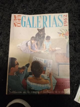 Varias revistas antiguas