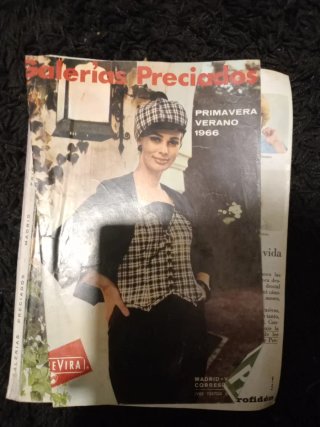 Varias revistas antiguas
