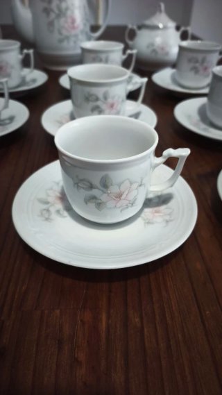 Juego de café porcelana vintage sin estrenar