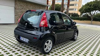Peugeot 107 1.0 de 2009 con 90.000km