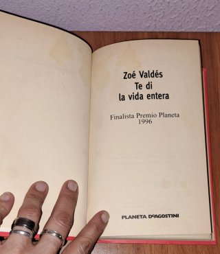 3 libros "Colección Premio Planeta".