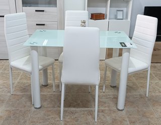 "Mesa comedor"+ 4 sillas, Blancas, Comodas, Oferta