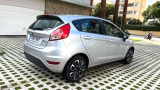 Ford Fiesta 1.2 82cv de 2013 con 110.000km