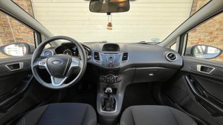 Ford Fiesta 1.2 82cv de 2013 con 110.000km