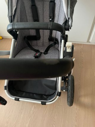 Bugaboo Camaleón 3 Gris Capazo y Silla