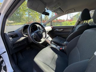 Toyota Auris 2012