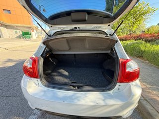 Toyota Auris 2012