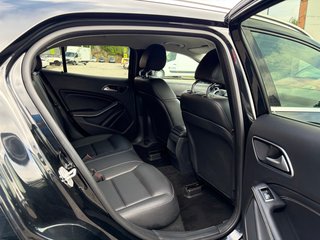 Mercedes-Benz GLA 2015