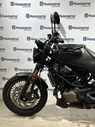 OCASION - HUSQVARNA SVARTPILEN 125 2023