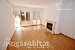 Piso en venta en Piscinas en Villarreal