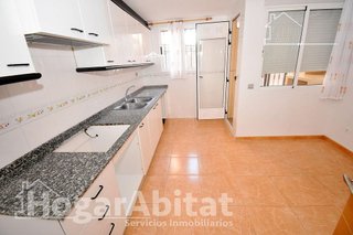 Piso en venta en Piscinas en Villarreal