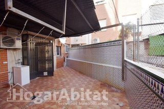 Piso en venta en Piscinas en Villarreal